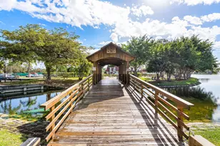 733 Nantucket Cir, Lake Worth, FL 33467 - Photo 32