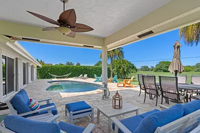 7598 Fairway Trail, Boca Raton, FL 33487 - Photo 2