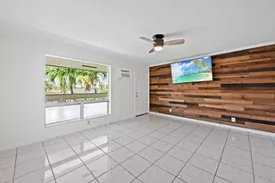 1780 SE 4th St, Pompano Beach, FL 33060 - Photo 2