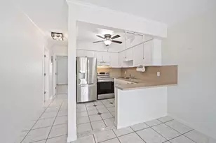 1780 SE 4th St, Pompano Beach, FL 33060 - Photo 4