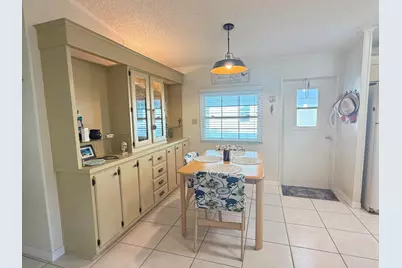 2625 Caper Court, Port Saint Lucie, FL 34952 - Photo 10