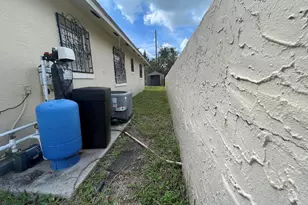 3101 Ave T, Fort Pierce, FL 34947 - Photo 22