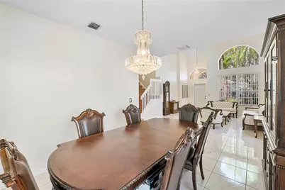 15883 NW 11th Street, Pembroke Pines, FL 33028 - Photo 10