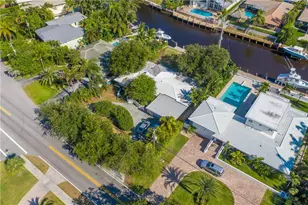 2680 NE 24th St, Pompano Beach, FL 33064 - Photo 16