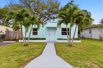 726 NW 15th Terrace, Fort Lauderdale, FL 33311 - Photo 1