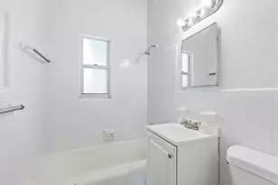 726 NW 15th Terrace, Fort Lauderdale, FL 33311 - Photo 12