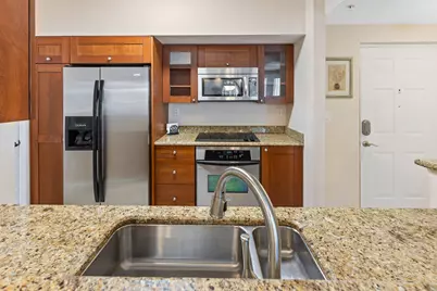 275 NW Flagler Avenue #205, Stuart, FL 34994 - Photo 10