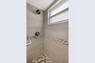 2555 NE 11th Street #609, Fort Lauderdale, FL 33304 - Photo 26