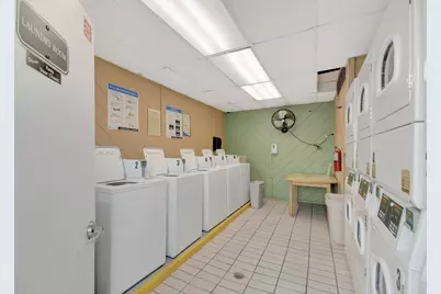 2555 NE 11th Street #609, Fort Lauderdale, FL 33304 - Photo 34