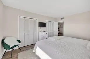 2555 NE 11th St, Fort Lauderdale, FL 33304 - Photo 20
