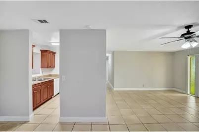 113 SE 14th Street, Deerfield Beach, FL 33441 - Photo 6