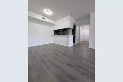 2805 Veronia Drive #204, Palm Beach Gardens, FL 33410 - Photo 8