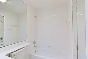 7819 SE Spicewood Cir, Hobe Sound, FL 33455 - Photo 14