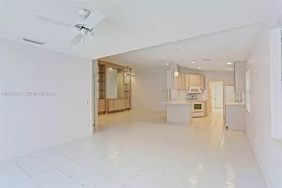 7819 SE Spicewood Circle, Hobe Sound, FL 33455 - Photo 6