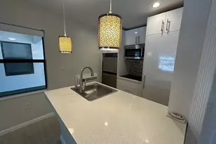 112 NE 5th St, Fort Lauderdale, FL 33301 - Photo 4