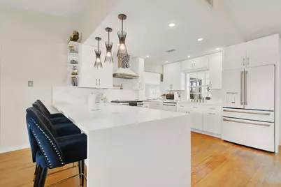 5154 Woodstone Circle E, Greenacres, FL 33463 - Photo 8