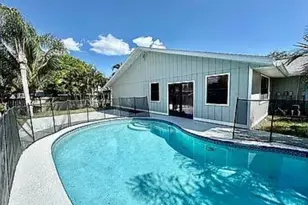 6109 Tangelo Dr, Fort Pierce, FL 34982 - Photo 1