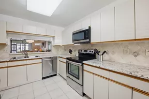 4725 Lucerne Lakes Blvd Blvd E, Lake Worth, FL 33467 - Photo 14