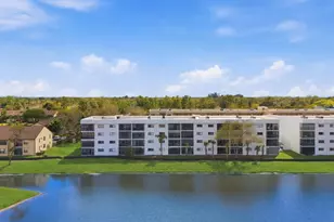 4725 Lucerne Lakes Blvd Blvd E, Lake Worth, FL 33467 - Photo 2