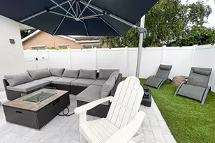 8912 SW 6th St, Boca Raton, FL 33433 - Photo 2