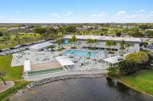 98 Capri C, Delray Beach, FL 33484 - Photo 2