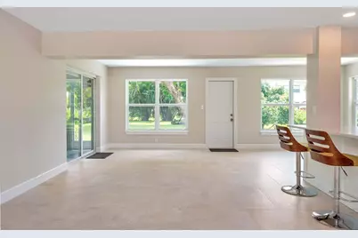 2001 Collier Avenue, Lake Worth, FL 33461 - Photo 6