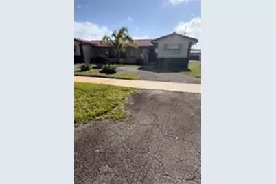 3614 Taylor Street, Hollywood, FL 33021 - Photo 2