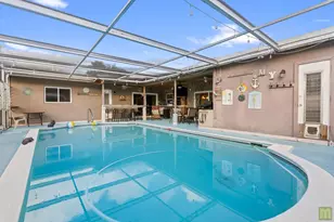 370 NW 41st Ave, Coconut Creek, FL 33066 - Photo 44