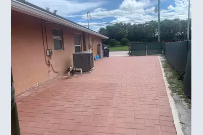 2215 Hypoluxo Rd Road, Lantana, FL 33462 - Photo 18