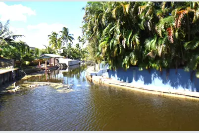 2215 Hypoluxo Rd Road, Lantana, FL 33462 - Photo 4
