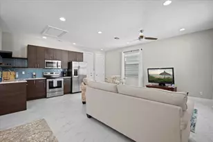 5013 Grandiflora Rd, Palm Beach Gardens, FL 33418 - Photo 2