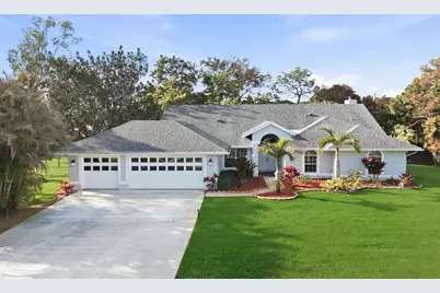 7496 155th Place N, Palm Beach Gardens, FL 33418 - Photo 1