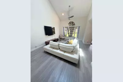 17070 Boca Club Boulevard #4, Boca Raton, FL 33487 - Photo 6