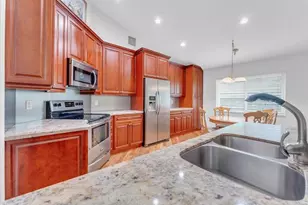 3291 Overlook Rd, Davie, FL 33328 - Photo 8