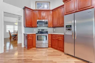 3291 Overlook Rd, Davie, FL 33328 - Photo 4