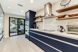 2835 Polo Island, Wellington, FL 33414 - Photo 8