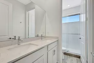 1549 Sawgrass Whisper Wy, The Acreage, FL 33470 - Photo 32