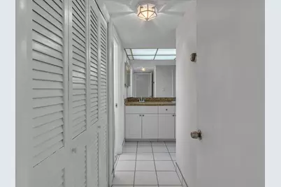 301 N Ocean Boulevard #407, Pompano Beach, FL 33062 - Photo 22