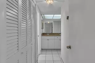 301 N Ocean Blvd, Pompano Beach, FL 33062 - Photo 22