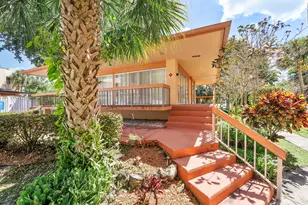 8390 Lagos De Campo Blvd, Tamarac, FL 33321 - Photo 24