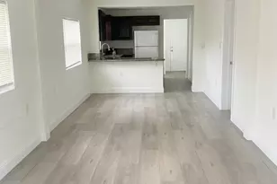 1527 NW 63rd St, Miami, FL 33147 - Photo 4