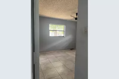 209 NW 79th Terrace, Margate, FL 33063 - Photo 4