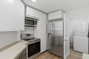 825 Dogwood Dr, Delray Beach, FL 33483 - Photo 18