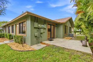 825 Dogwood Dr, Delray Beach, FL 33483 - Photo 26