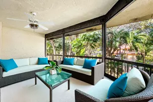 5294 10th Fairway Dr, Delray Beach, FL 33484 - Photo 2