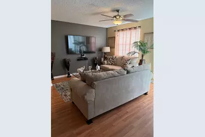 10451 W Broward Boulevard #306, Plantation, FL 33324 - Photo 4