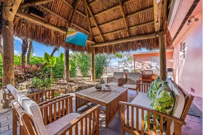 381 Zenith Lane, Juno Beach, FL 33408 - Photo 2