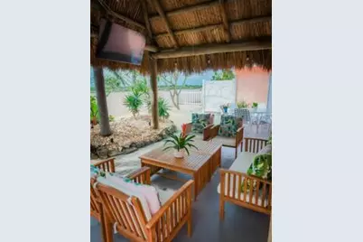 381 Zenith Lane, Juno Beach, FL 33408 - Photo 10