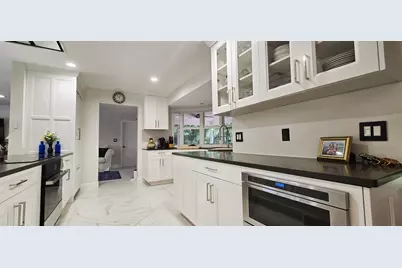 1568 Point Way, North Palm Beach, FL 33408 - Photo 10