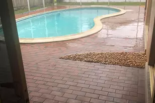 6609 Arbor Dr, Miramar, FL 33023 - Photo 6